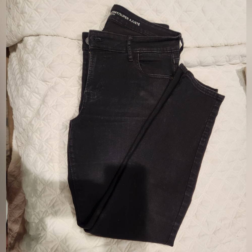 Black Skinny Jeans